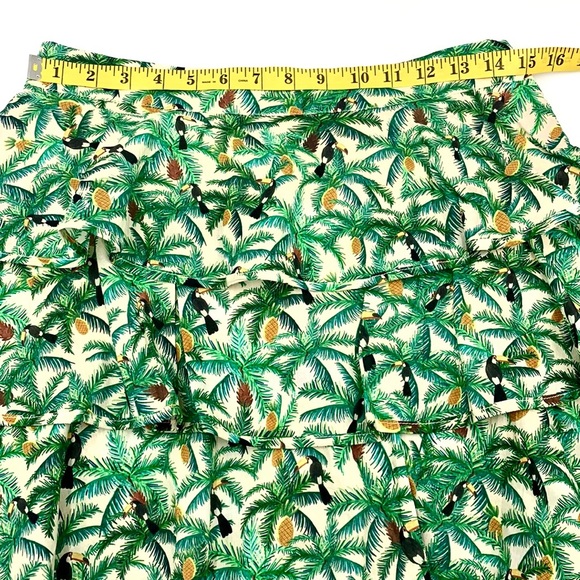 Farm Rio Mini Toucans Layered Mini Skirt Size Medium - Picture 10 of 14